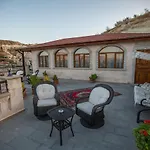 Stone House Cave Otel 3*