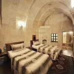 Otel Stone House Cave