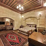 Otel Stone House Cave