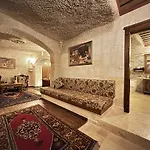 Stone House Cave Otel 3*