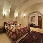 Stone House Cave 3*