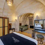 Готель Stone House Cave 3*