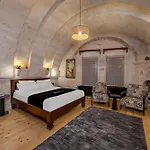 Stone House Cave Готель