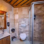 Stone House Cave 3*