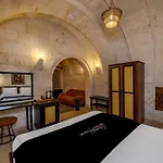 Готель Stone House Cave 3*