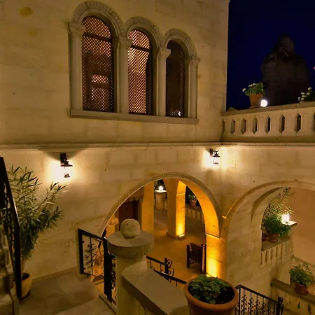 Stone House Cave Otel 3*