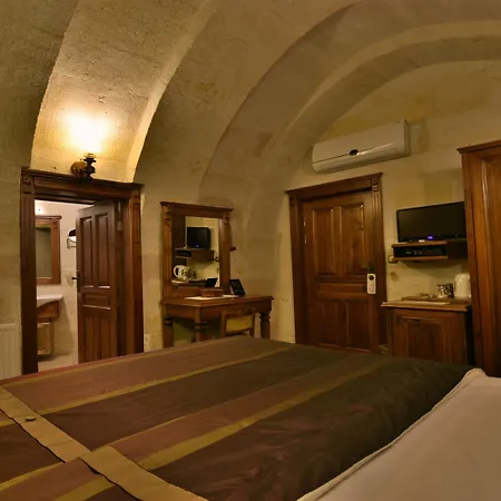 Stone House Cave Göreme