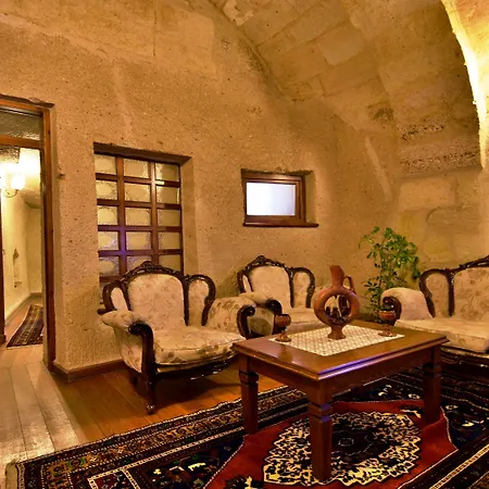 Hotel Stone House Cave