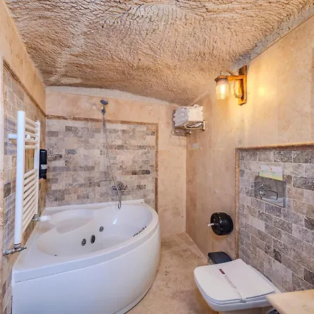 Stone House Cave Гьореме