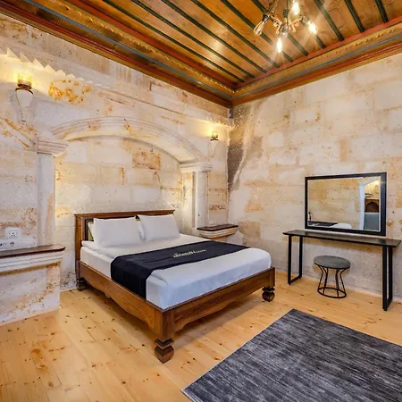 Otel Stone House Cave 3*