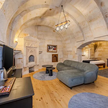 Stone House Cave Otel Göreme