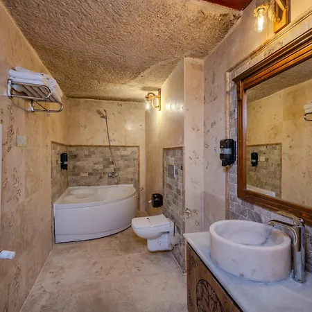 Stone House Cave Otel 3*