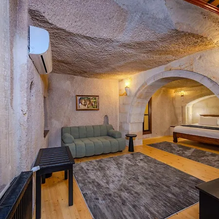 Stone House Cave Otel Göreme