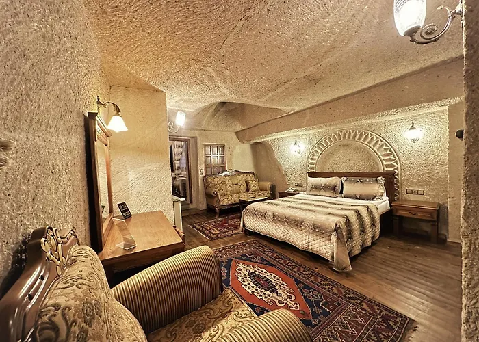 Stone House Cave Göreme