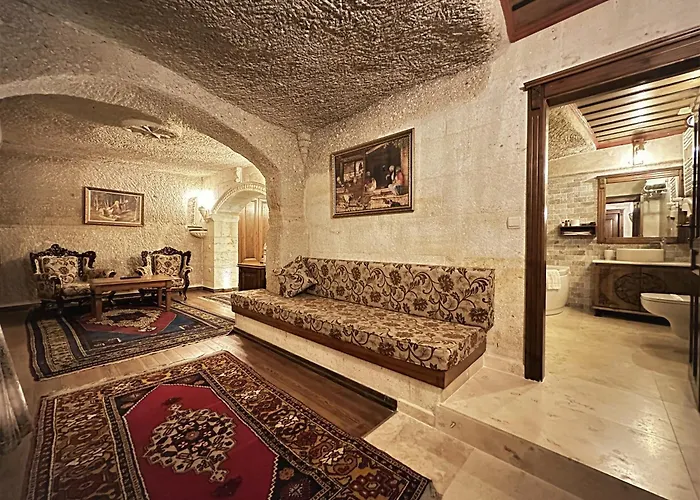 Stone House Cave Szálloda 3*