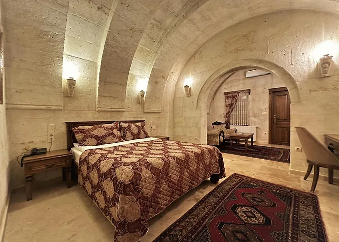 ストーン ハウス ケーブ 3*