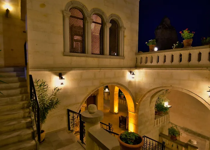 Stone House Cave Szálloda 3*